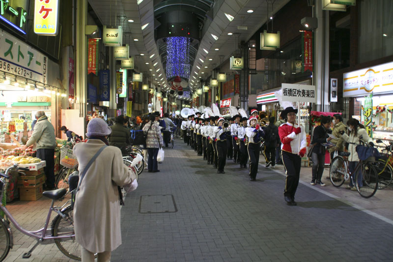 DT2011_xmas-parade_016