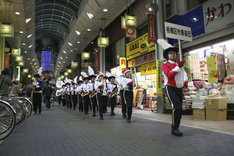 DT2011_xmas-parade_018